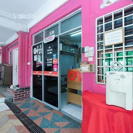 Oyo 89984 Noris Wang Homestay Лумут Экстерьер фото